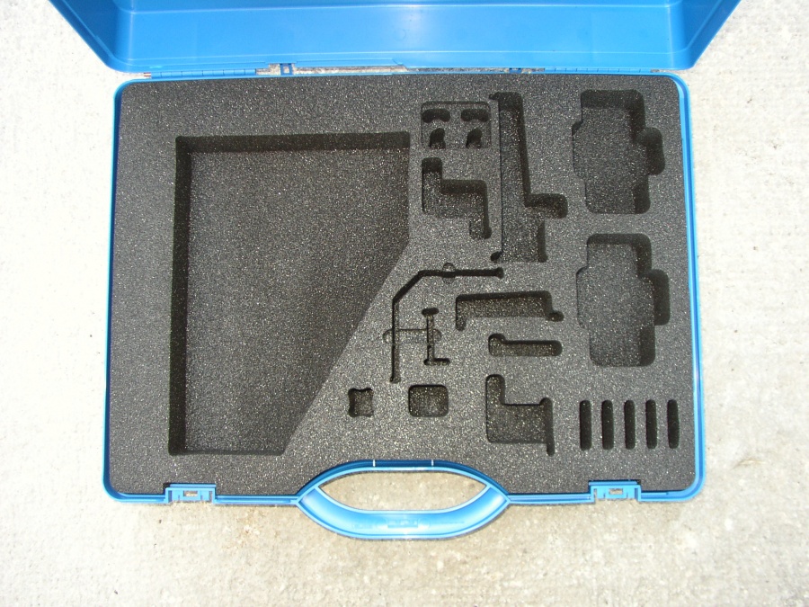 Fraiseuse CNC 3 axes pour découpe de mousse pour valise