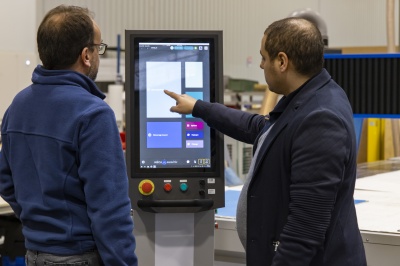 IHM nouvelle génération pour machine CNC de découpe et de fraisage MECAPRO NL